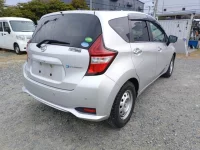 Nissan NOTE лот № 3584 оценка 4  с аукциона в Японии 2