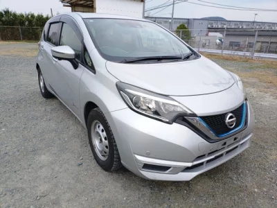 Nissan NOTE  с аукциона в Японии