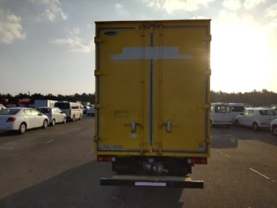 Mitsubishi CANTER  с аукциона в Японии