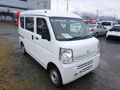 Mitsubishi MINICAB VAN