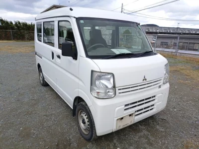Mitsubishi MINICAB VAN