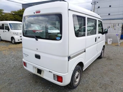 Mitsubishi MINICAB VAN