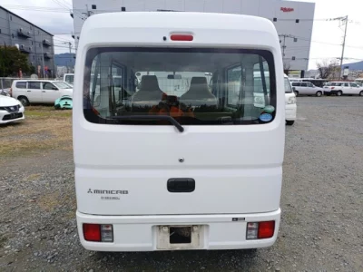 Mitsubishi MINICAB VAN
