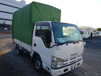 Isuzu ELF  с аукциона в Японии