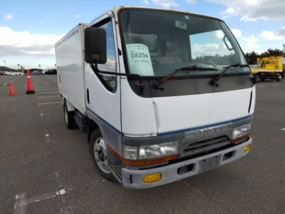 Mitsubishi CANTER  с аукциона в Японии