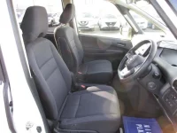 Nissan SERENA лот № 3220 оценка 3.5  с аукциона в Японии 7