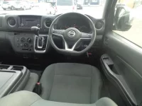 Nissan CARAVAN VAN лот № 2603 оценка 3.5  с аукциона в Японии 4