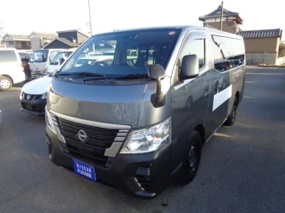 Nissan CARAVAN  с аукциона в Японии