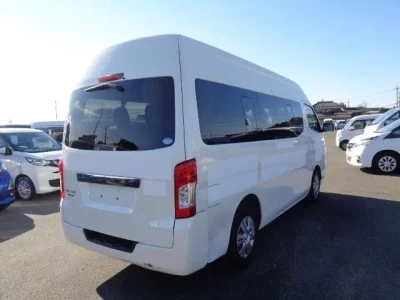 Nissan CARAVAN  с аукциона в Японии