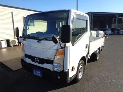 Nissan ATLAS  с аукциона в Японии