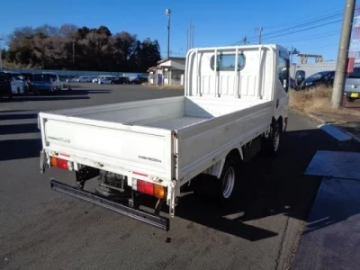 Nissan ATLAS  с аукциона в Японии