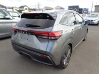 Nissan NOTE лот № 5234 оценка 3.5  с аукциона в Японии 1