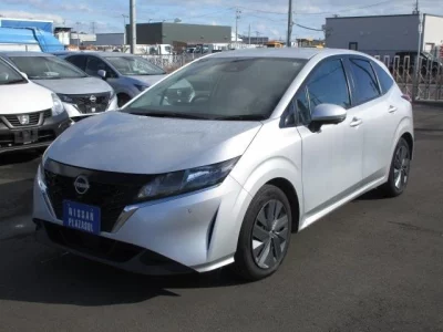 Nissan NOTE  с аукциона в Японии