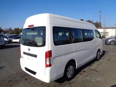 Nissan CARAVAN  с аукциона в Японии
