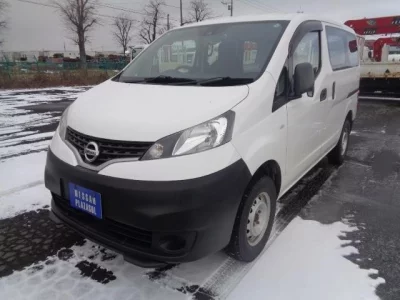 Nissan NV200  с аукциона в Японии