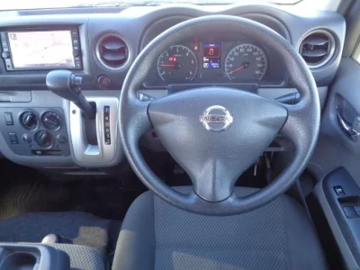 Nissan CARAVAN VAN  с аукциона в Японии