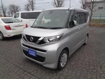 Nissan ROOX  с аукциона в Японии