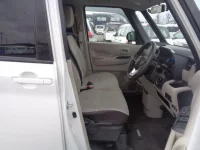 Nissan ROOX лот № 2103 оценка R  с аукциона в Японии 5