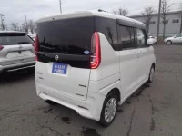 Nissan ROOX лот № 2103 оценка R  с аукциона в Японии 1