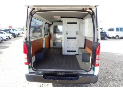 Toyota HIACE VAN  с аукциона в Японии