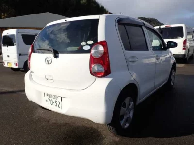 Toyota PASSO  с аукциона в Японии