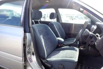 Toyota CARINA  с аукциона в Японии