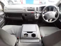 Toyota REGIUS ACE VAN лот № 77 оценка 3  с аукциона в Японии 5