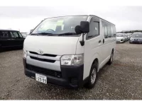 Toyota HIACE VAN лот № 1001 оценка 4  с аукциона в Японии 8