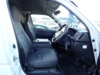 Toyota REGIUS ACE VAN лот № 61 оценка R  с аукциона в Японии 4