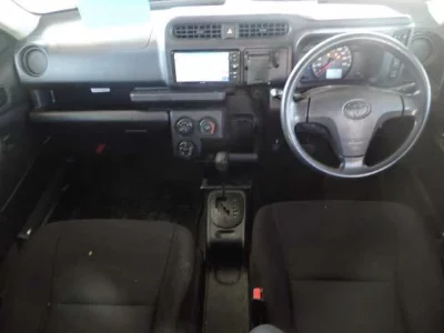 Toyota SUCCEED  с аукциона в Японии