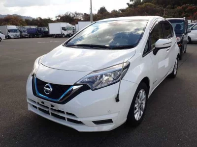 Nissan NOTE  с аукциона в Японии