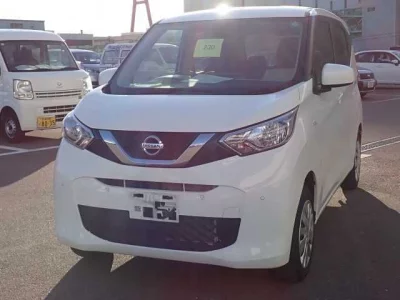 Nissan DAYZ  с аукциона в Японии