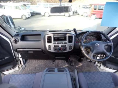 Nissan CARAVAN BUS