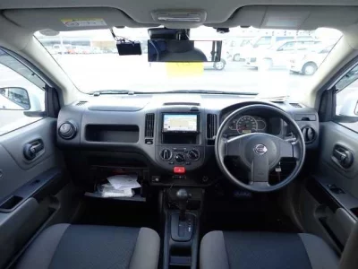 Nissan AD  с аукциона в Японии