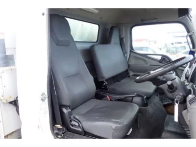 Mitsubishi CANTER  с аукциона в Японии