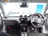 Suzuki SWIFT лот № 205 оценка 3.5  с аукциона в Японии 6