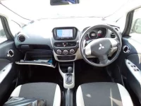 Mitsubishi I-MIEV лот № 211 оценка 4  с аукциона в Японии 2