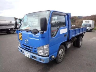 Mazda TITAN  с аукциона в Японии