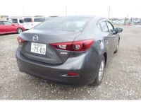 Mazda AXELA лот № 1003 оценка R  с аукциона в Японии 1