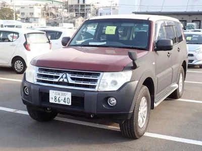Mitsubishi PAJERO  с аукциона в Японии