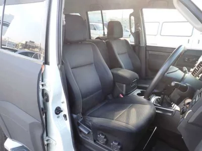 Mitsubishi PAJERO  с аукциона в Японии