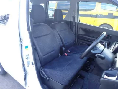 Suzuki WAGON R  с аукциона в Японии