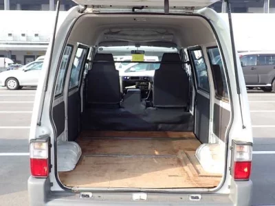 Mazda BONGO VAN  с аукциона в Японии