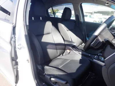 Honda GRACE  с аукциона в Японии