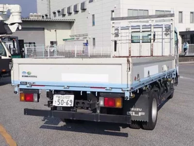 Isuzu ELF  с аукциона в Японии