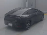 Toyota PRIUS лот № 2050 оценка 4.5  с аукциона в Японии 1