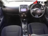 Nissan TIIDA LATIO лот № 8010 оценка 3.5  с аукциона в Японии 7