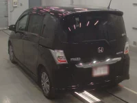 Honda FREED лот № 30560 оценка 3.5  с аукциона в Японии 5