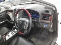Toyota CROWN лот № 30558 оценка 3.5  с аукциона в Японии 6