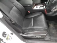 Toyota CROWN лот № 30558 оценка 3.5  с аукциона в Японии 7